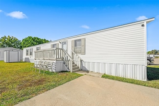 607 Keats Rd, Wilmer, TX 75172