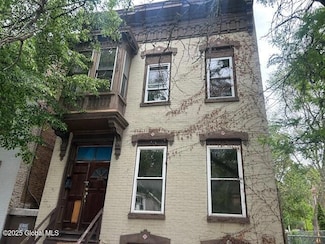 3230 6th Ave, Troy, NY 12180