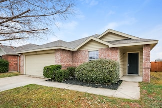1413 Castle Ridge Rd, Fort Worth, TX 76140