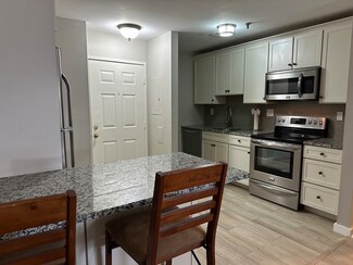 90 Quincy Shore Dr Unit 311, Quincy, MA 02171