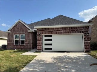 3826 Saint Simon Manor Dr, Houston, TX 77047