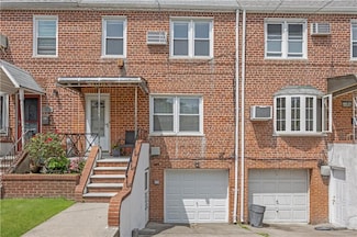16511 Jewel Ave, Fresh Meadows, NY 11365