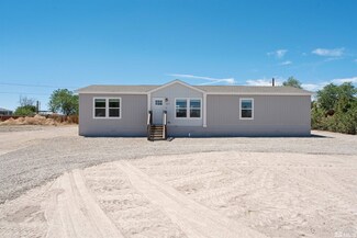 2815 Pueblo St, Silver Springs, NV 89429