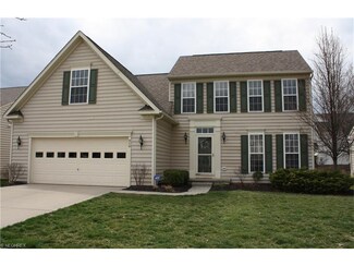 916 Highridge Ln, Kent, OH 44240