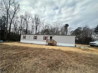 538 Avenue K, Lexington, NC 27292