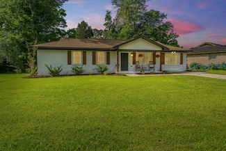114 Bailey Dr, Summerville, SC 29485