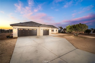 12140 Mission St, Oak Hills, CA 92344
