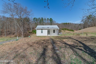 214 Foust Hollow Rd, Heiskell, TN 37754