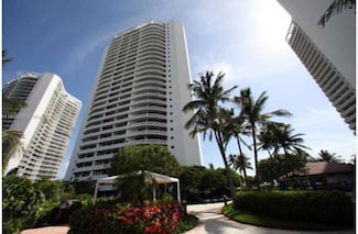 3000 Island Blvd Unit 325, Aventura, FL 33160