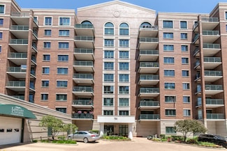750 Pearson St Unit 904, Des Plaines, IL 60016