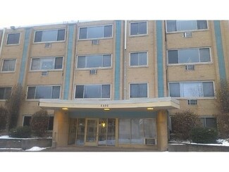 2500 2500 Blaisdell Ave, Minneapolis, MN 55404