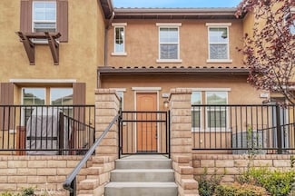 28623 Jardineras Dr, Santa Clarita, CA 91354