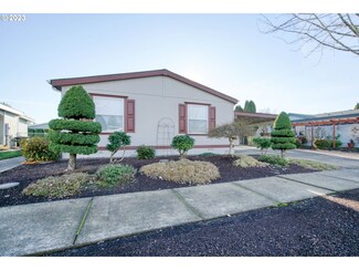 1760 SW Alexandria St, McMinnville, OR 97128