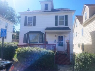 113 Bellevue St, Lowell, MA 01851