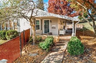 1751 Blaine Ave, Cambridge, OH 43725