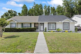 3229 Laurel Dale Dr, Tampa, FL 33618