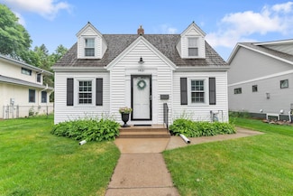 1921 James Ave, Saint Paul, MN 55105