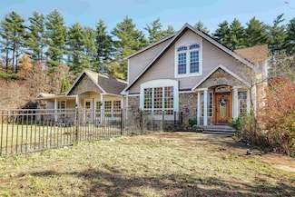 105 Nartoff Rd, Hollis, NH 03049