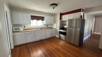 45 Myrtle St Unit B, Biddeford, ME 04005