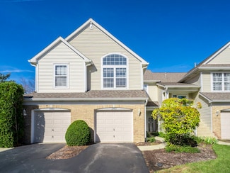 2963 Waters Edge Cir Unit 14C, Aurora, IL 60504