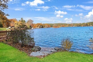 8 Bumpy Ln, Methuen, MA 01844