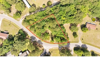 928 Fauling Rd, Saint Stephen, SC 29479