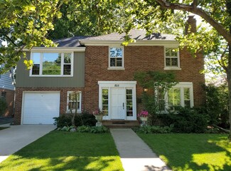 825 S Brainard Ave, La Grange, IL 60525