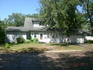 112 Olsgard St, McVille, ND 58254