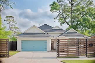 6914 Keller St, Houston, TX 77087