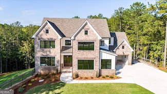 615 Forest Pointe Dr, Forsyth, GA 31029