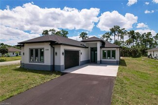 3280 20th Ave SE, Rural Estates, FL 34117