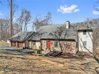 271 Shafer Rd, Coraopolis, PA 15108