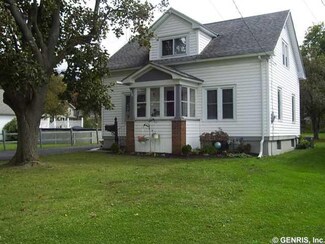 130 Henry St, Penn Yan, NY 14527
