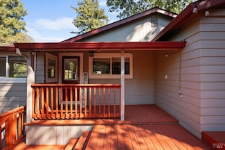 2756 N Fitch Mountain Rd, Healdsburg, CA 95448