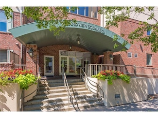 5250 Grandview Square Unit 2406, Edina, MN 55436