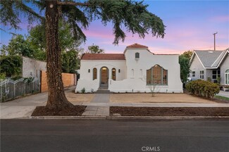 325 Wakeham Ave, Santa Ana, CA 92701