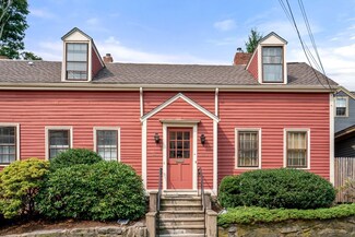 993-997 Chestnut St Unit 1, Newton Upper Falls, MA 02464