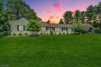 27 Highland Ave, Far Hills, NJ 07931
