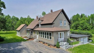 243 Pleasant St, Franklin, NH 03235