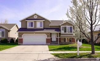 2237 Craig Ln, Syracuse, UT 84075