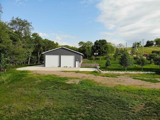 5705 Poplar St, Running Water, SD 57062