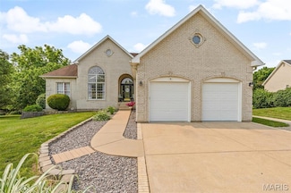 113 Riverwalk Dr, Desloge, MO 63628
