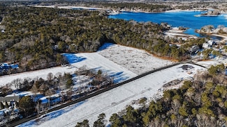 8 Over Jordan Rd, Wareham, MA 02571
