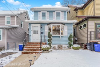 58 Montell St, Staten Island, NY 10302