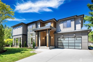 8456 SE 40th St, Mercer Island, WA 98040
