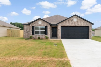11086 River Valley Dr, Hensley, AR 72065