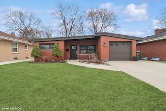 1505 Good Ave, Park Ridge, IL 60068