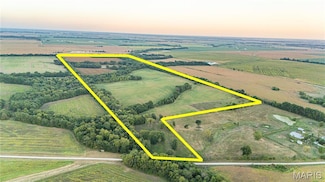 449 Audrain Rd E, Mexico, MO 65265