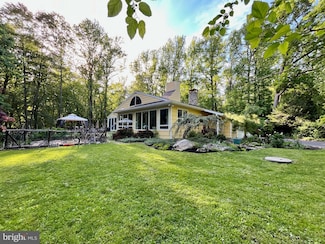 212 Haag Rd, Reading, PA 19606