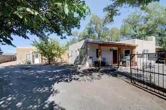 2907 Commercial St NE, Albuquerque, NM 87107